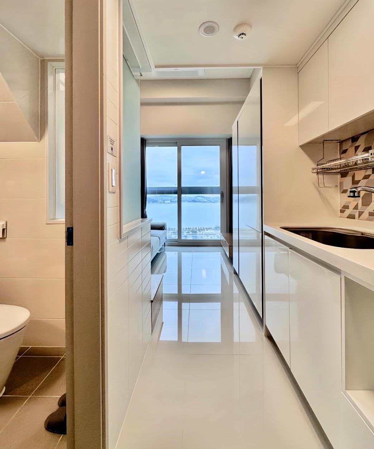 Blue Ocean Hotel 3 Инчон Екстериор снимка