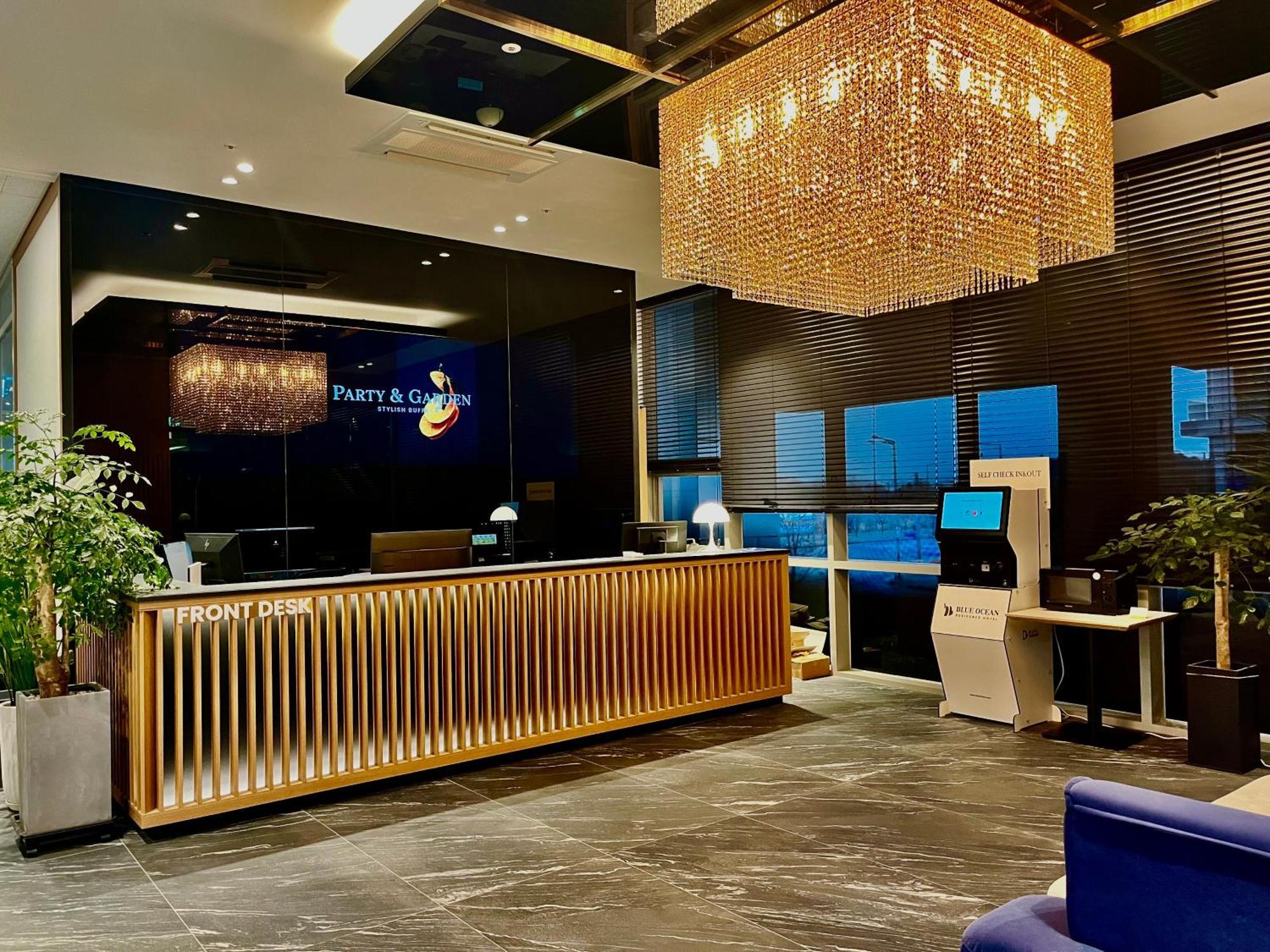 Blue Ocean Hotel 3 Инчон Екстериор снимка