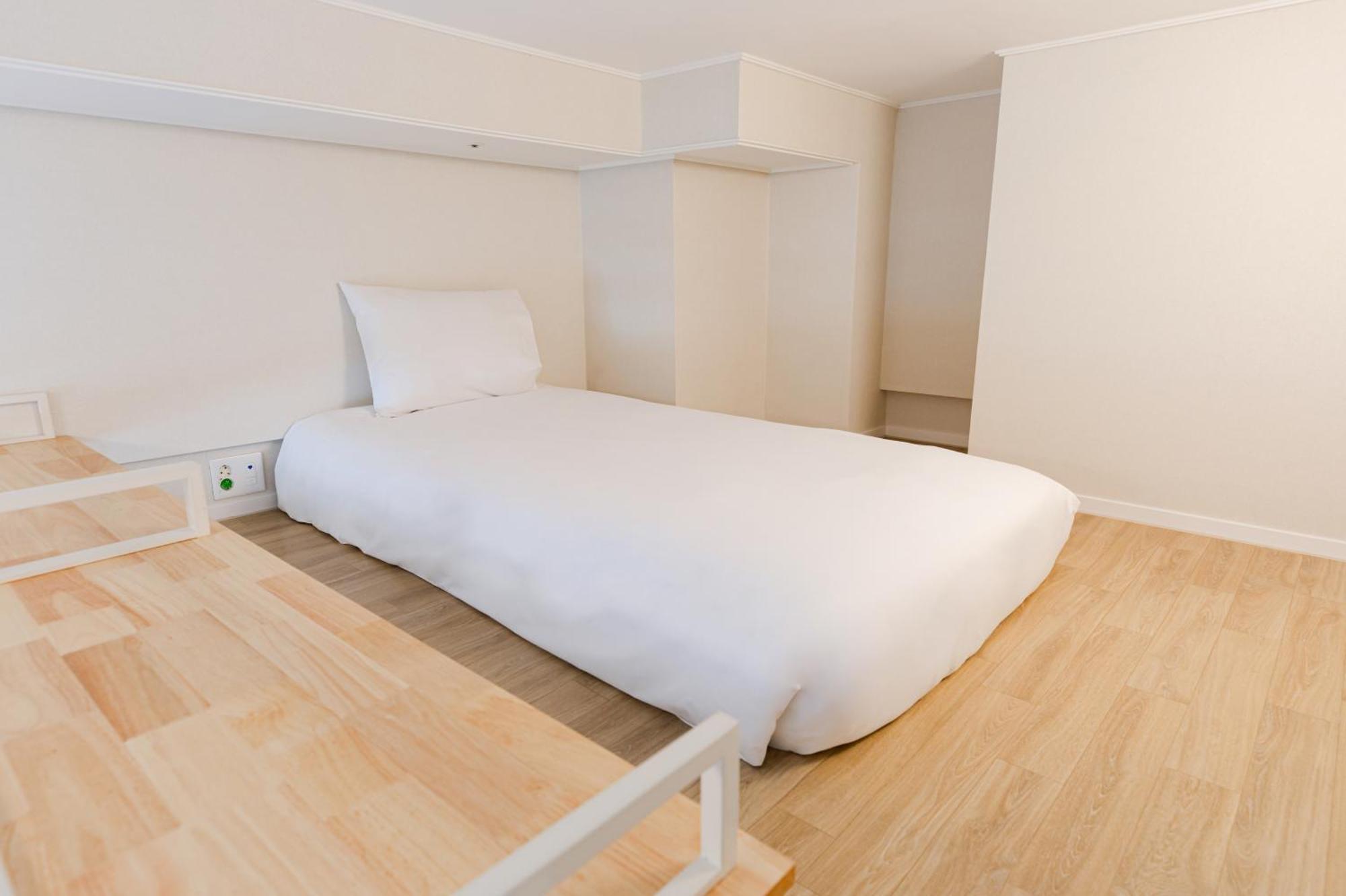Blue Ocean Hotel 3 Инчон Стая снимка