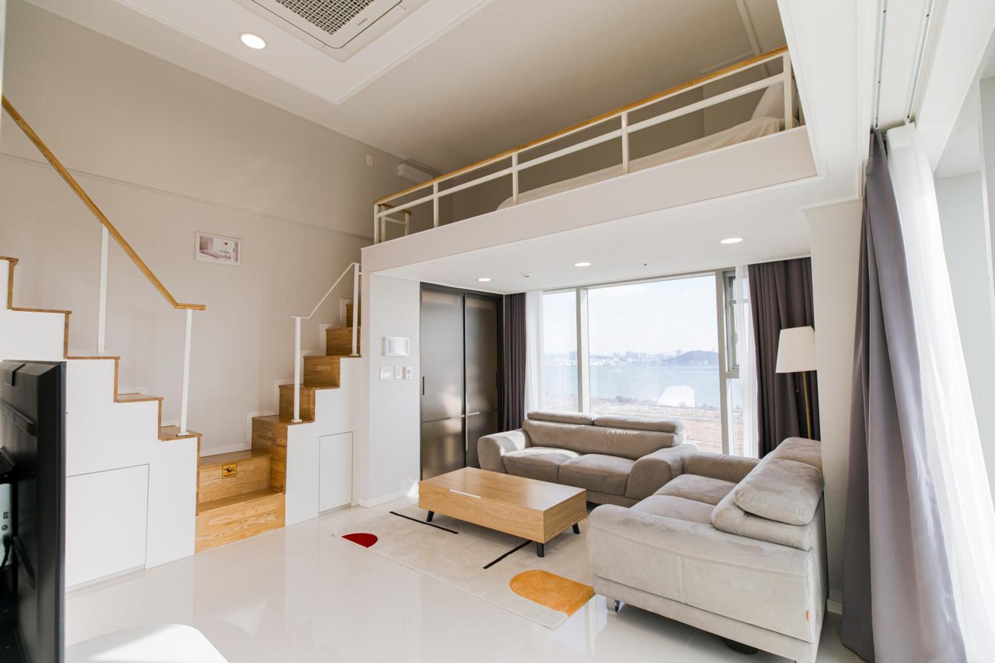 Blue Ocean Hotel 3 Инчон Екстериор снимка